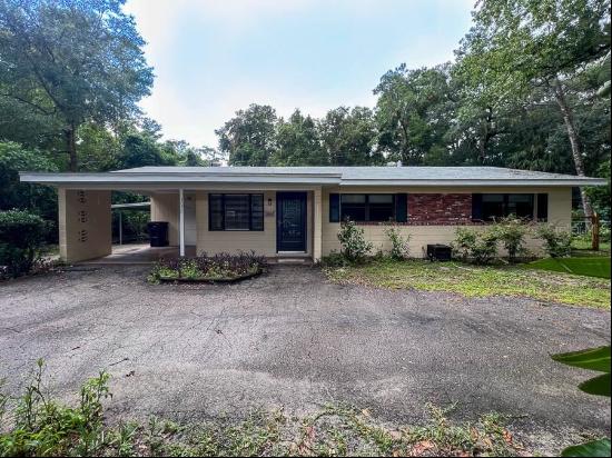 3920 SW 21st Street, Gainesville FL 32608