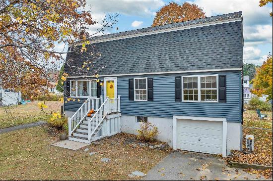 7 Hanson Avenue, Salem NH 03079