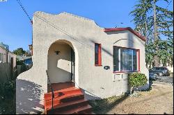 8101 Hillside, Oakland CA 94605