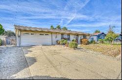 271 Kelton Drive, Salinas CA 93906