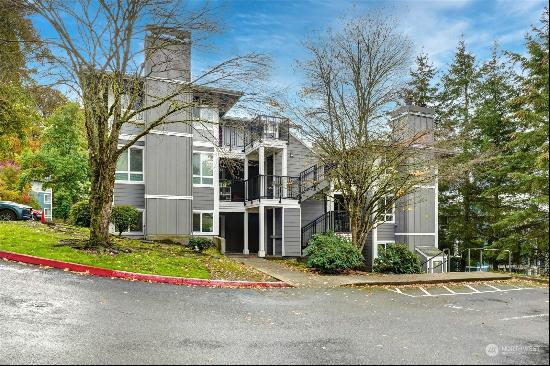 3921 243rd Place SE #J-101, Bothell WA 98021