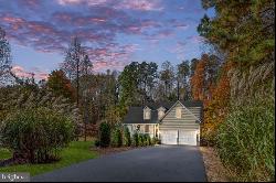 11304 Piney Forest Rd, Bumpass VA 23024