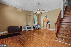 53 S S Front Street, Coplay PA 18037