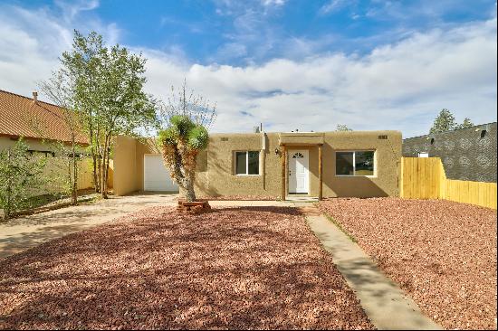 2437 Alvarado Drive NE, Albuquerque NM 87110