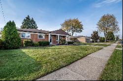 27663 Groveland Street, Roseville MI 48066