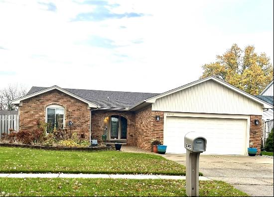 17904 Riverhill Drive, Macomb MI 48044