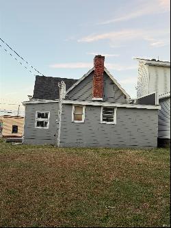 405 E Washington Street Unit 1, Frankfort IN 46041