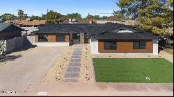 8634 E Cambridge Avenue, Scottsdale AZ 85257