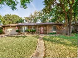 2922 Harvest Hill Drive, Grapevine TX 76051