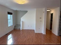 128 Ludlow Street #APT D, Stamford CT 06902