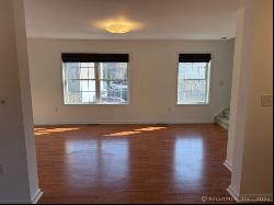 128 Ludlow Street #APT D, Stamford CT 06902