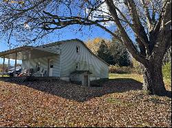 3365 Perry Hwy, Scott Twp - Law PA 16101