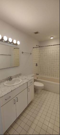 5 N Wabash Avenue #1206, Chicago IL 60602