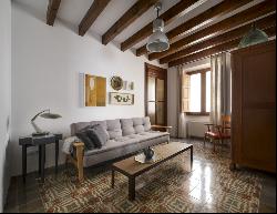 Selected boutique hotel for sale in the picturesque village of S, Sineu 07510