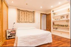 Apartment for sale in Madrid, Madrid, Cortes, Madrid 28014