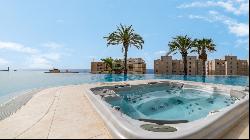 Spectacular Seaside Apartment in Playa Poniente, Benidorm: A Lux, Benidorm 03501