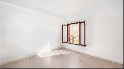 Spacious apartment for sale in area Plaza Olivar- San Miguel, Pa, Palma de Mallorca 07002