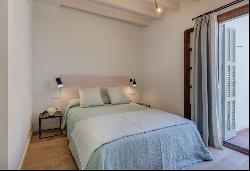 Stylish townhouse with valid hotel licence for sale in Sóller, M, Sóller 07100