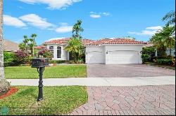 2532 Monterey Ct, Weston FL 33327