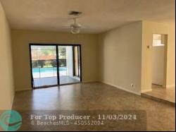 10631 NW 39th St, Coral Springs FL 33065