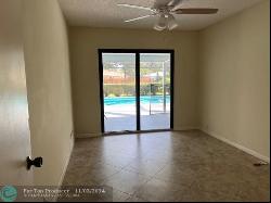 10631 NW 39th St, Coral Springs FL 33065