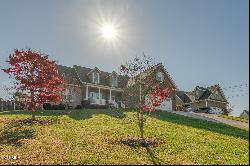 113 Bend Court, Johnson City TN 37615