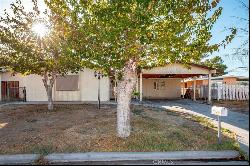 21313 Heather Place, California City CA 93505