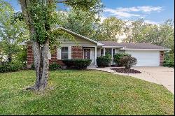 22 Plymouth Court, St Charles MO 63304