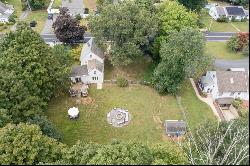 36 Oakland St, Medway MA 02053