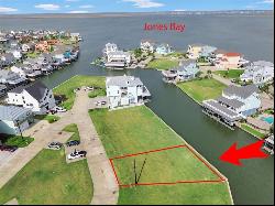 502 Neptune Circle, Tiki Island TX 77554