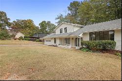 545 Wyncourtney Drive, Atlanta GA 30328