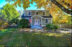 10 Maplecrest Street, Newmarket NH 03857