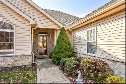 6022 Triple Crown Cir, Hempfield Twp - Wml PA 15601