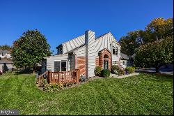 136 River Bend Park, Lancaster PA 17602