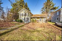 24 Old Post Rd, Worthington MA 01098