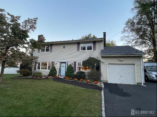 60 Anita Drive, Piscataway NJ 08854