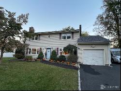 60 Anita Drive, Piscataway NJ 08854