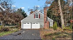 10 Homestead Place, Cheshire CT 06410