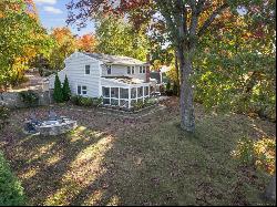 8 Splitrock Road, Norwalk CT 06854