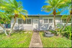 8645 SW 127th St, Miami FL 33156