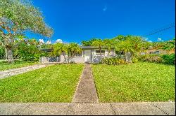 8645 SW 127th St, Miami FL 33156