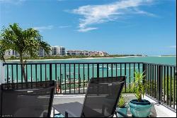 311 La Peninsula BLVD #311, Naples FL 34113