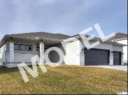 10311 S 105th Street, Papillion NE 68046