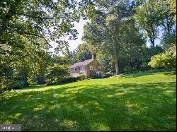 1121 Barberry Road, Bryn Mawr PA 19010