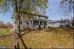 21 Bard Road, Shippensburg PA 17257