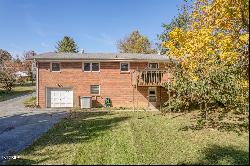 2215 Greenwood Drive, Johnson City TN 37604