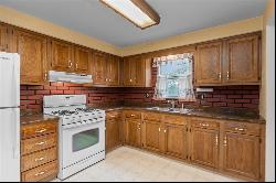 215 Sharon Grange Rd, Hopewell Twp - Bea PA 15001