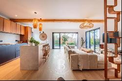 ANGLET - PIGNADA, CONTEMPORARY HOUSE OF 140 M² WITH SWIMMING POOL