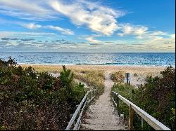 Newly Renovated Hither Hills Beach House