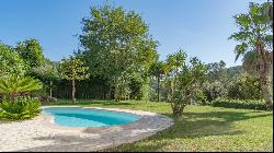 Spacious family property in Valbonne